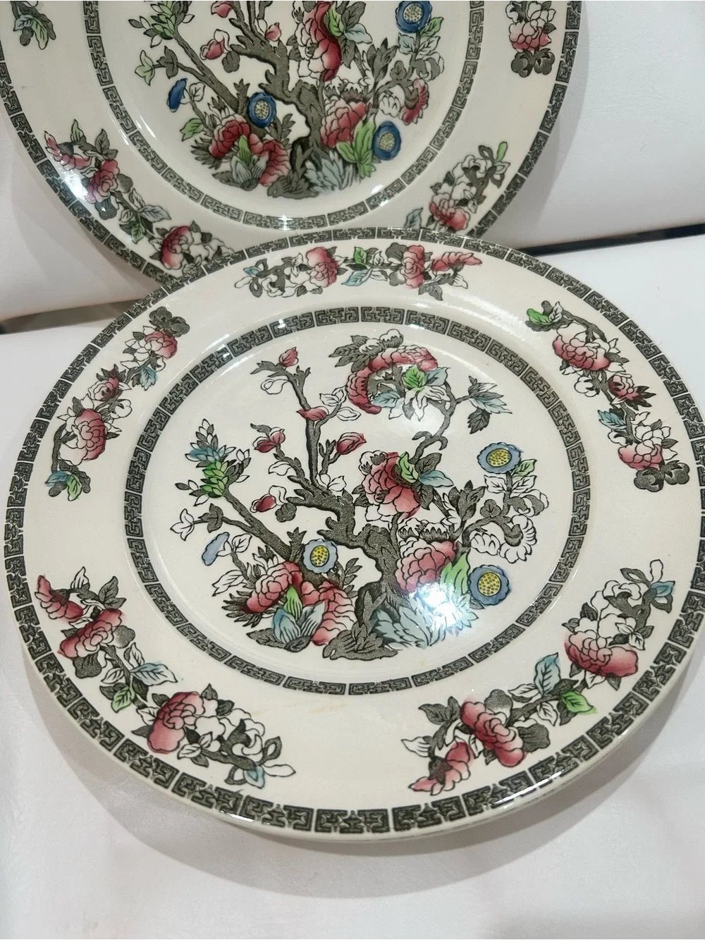 4 mcm Indian Tree dinner plates from Johnson Brothers